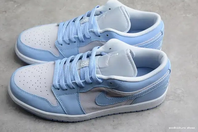 80% Off Sale University DC0774-050 Jordan (W) Low Blue 1 0323